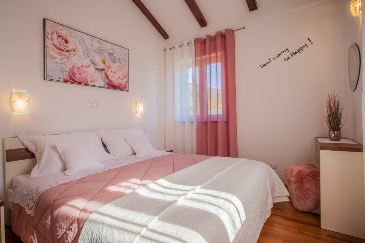 Apartman Madlen Cres Extérieur photo