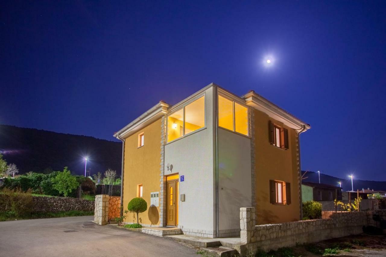 Apartman Madlen Cres Extérieur photo