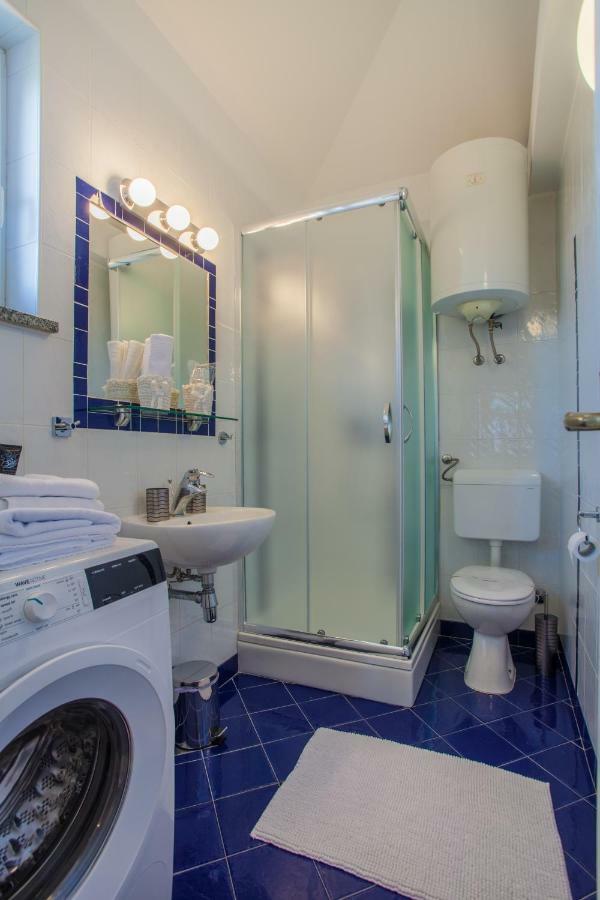 Apartman Madlen Cres Extérieur photo