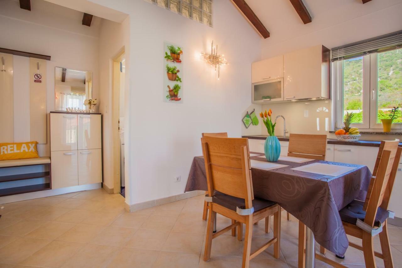 Apartman Madlen Cres Extérieur photo