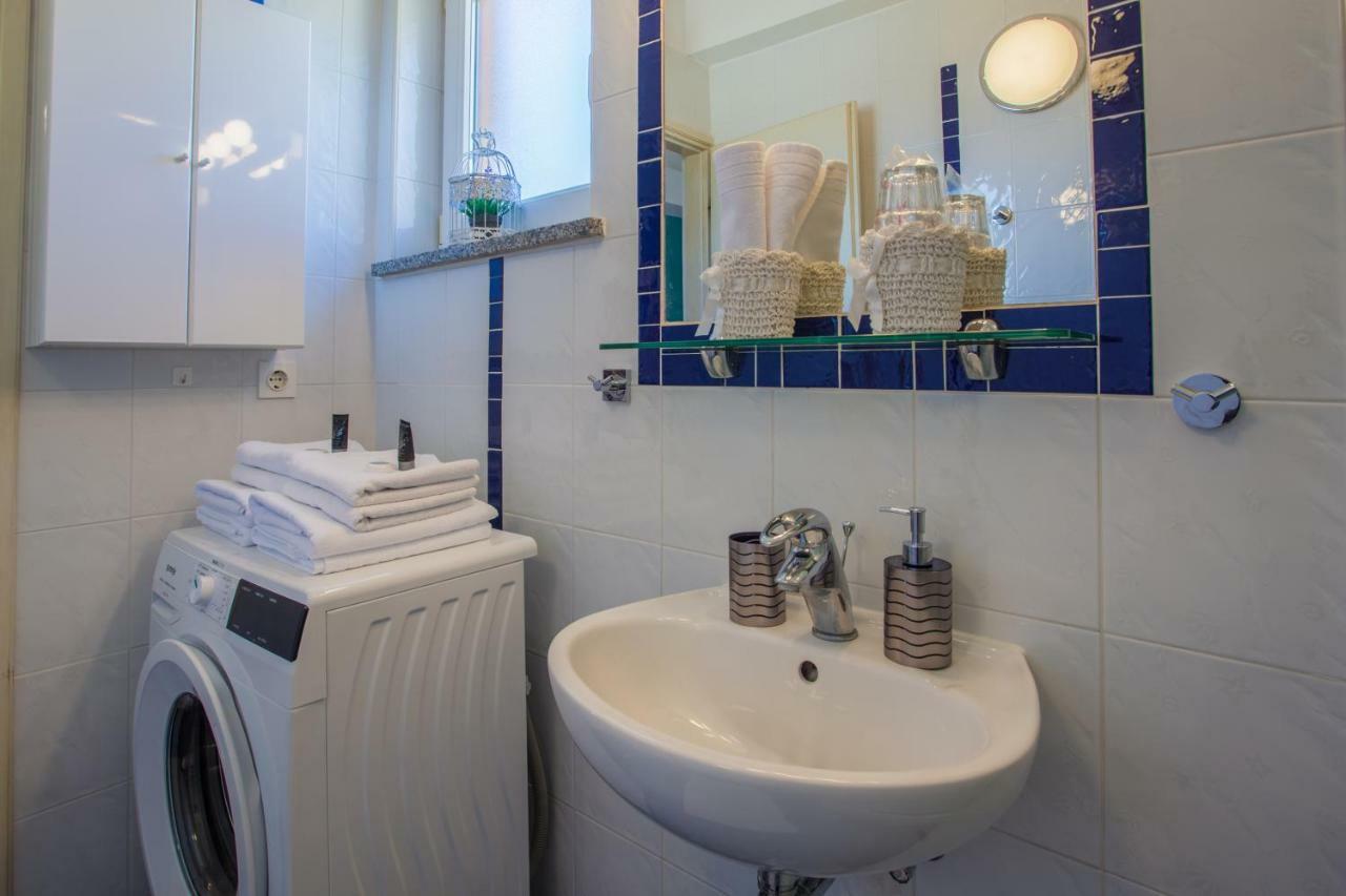 Apartman Madlen Cres Extérieur photo
